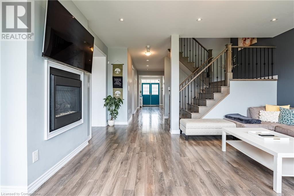 8445 Sweet Chestnut Drive, Niagara Falls, Ontario  L2H 0N2 - Photo 11 - 40670441