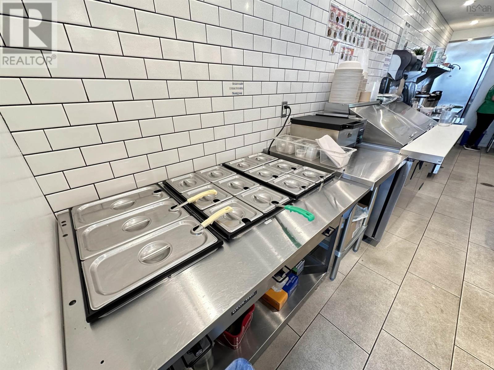 204 245 Robie Street, Truro, Nova Scotia  B2N 5N6 - Photo 11 - 202425758