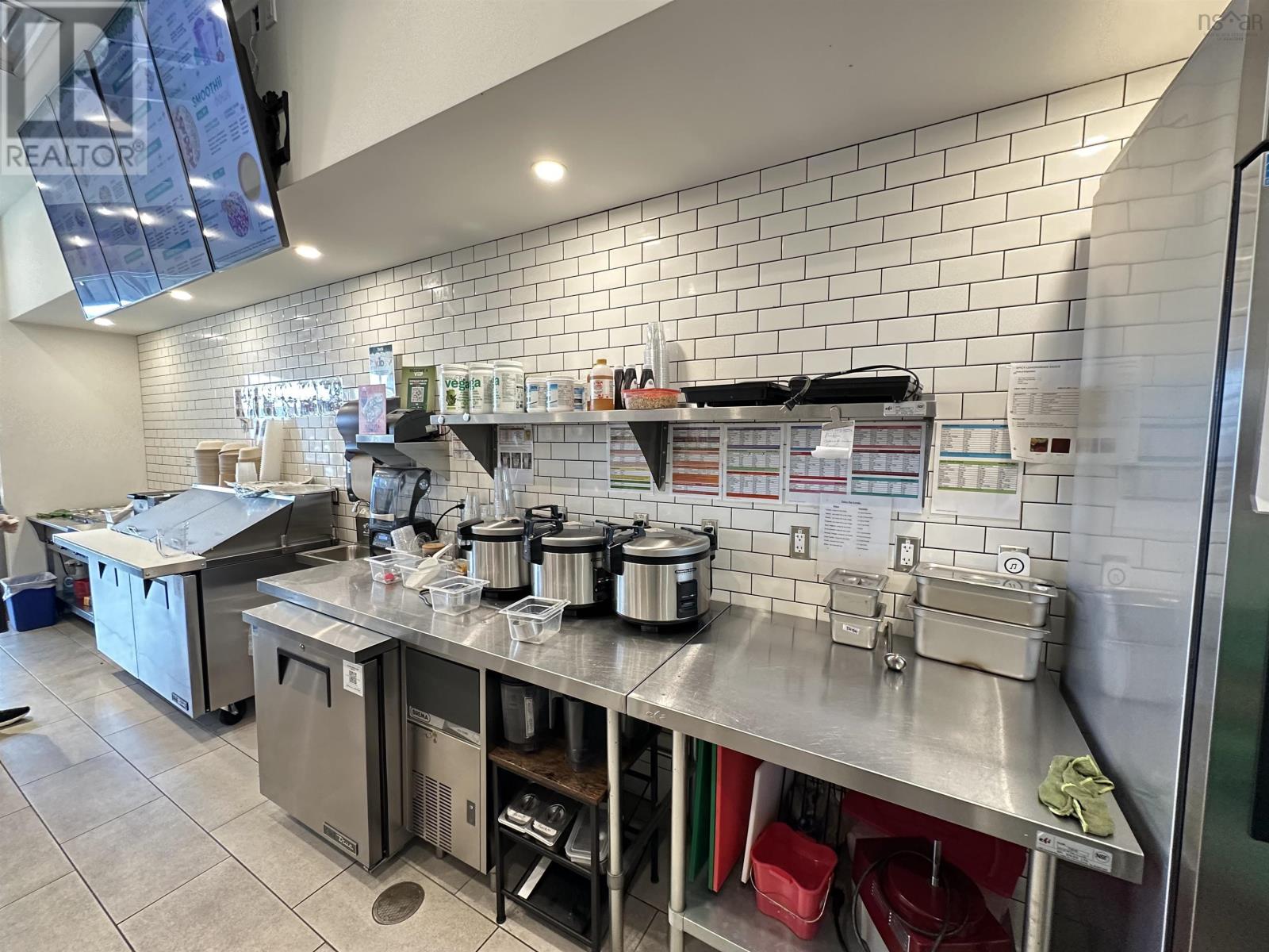 204 245 Robie Street, Truro, Nova Scotia  B2N 5N6 - Photo 14 - 202425758