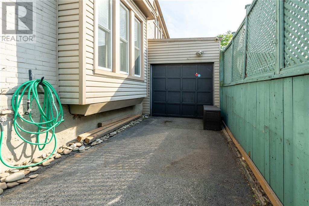 30 Bristol Street, Hamilton, Ontario  L8L 2T8 - Photo 33 - 40671782