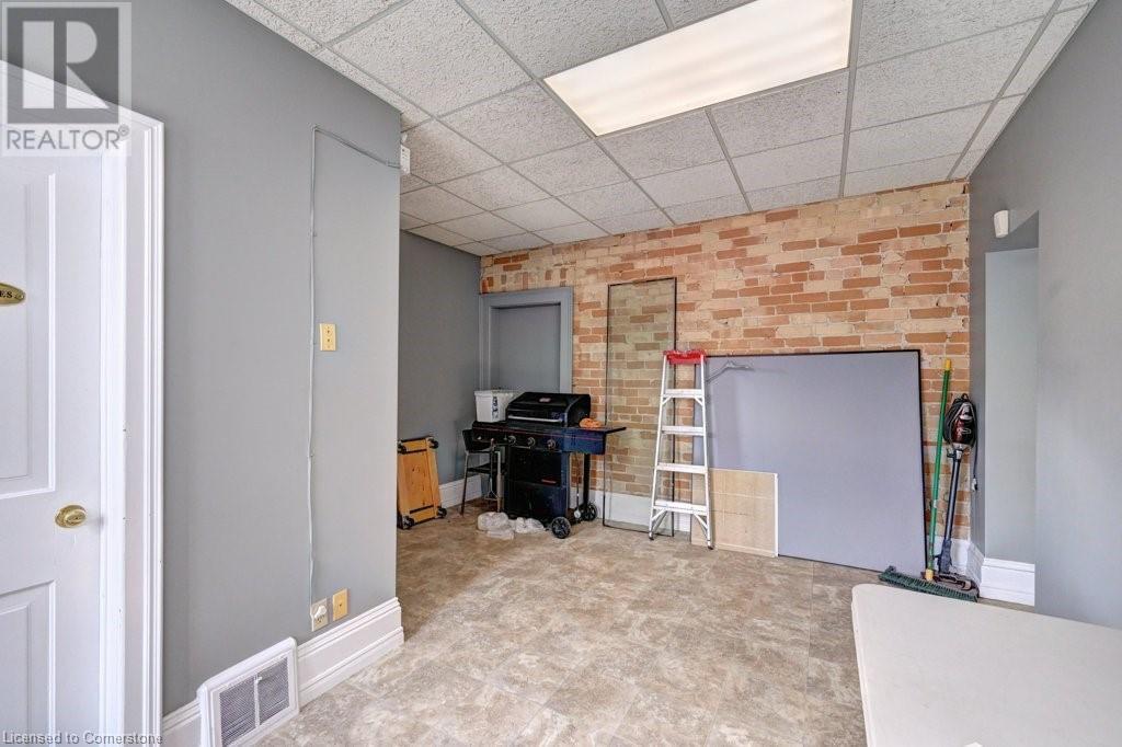 171 Victoria Street N, Kitchener, Ontario  N2H 5C5 - Photo 31 - 40671572
