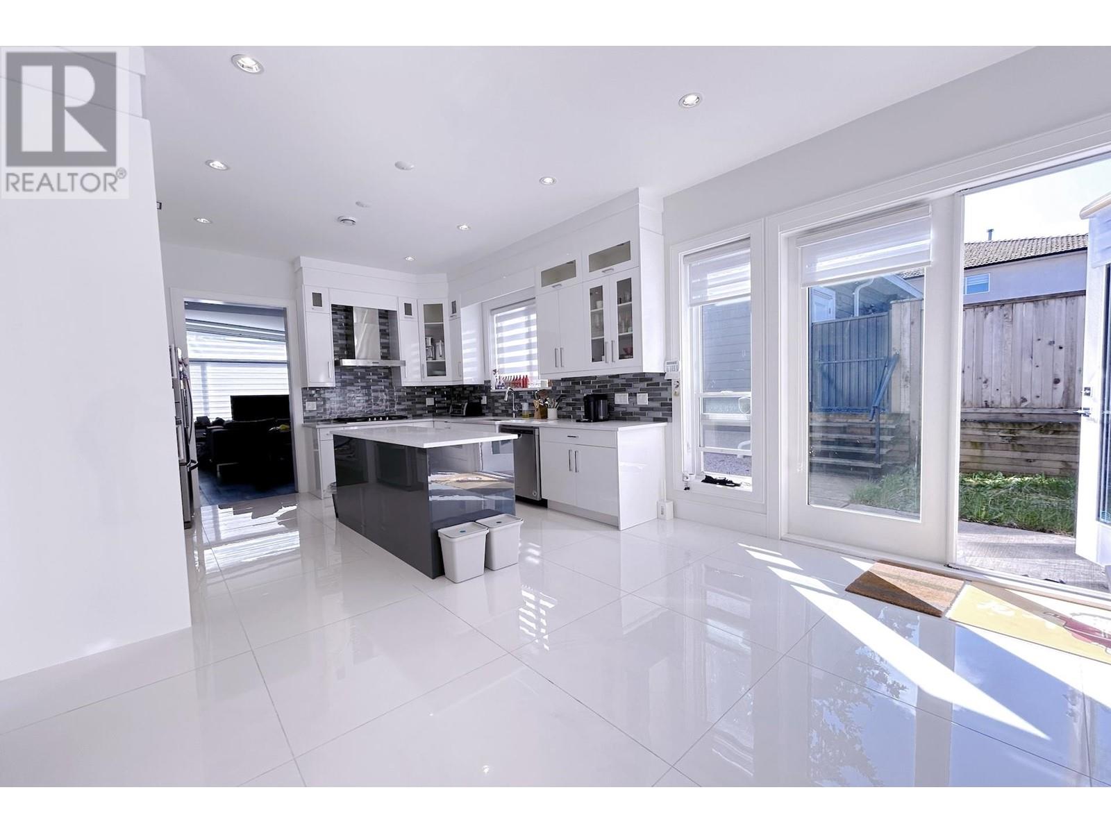 7697 ULSTER STREET, Burnaby