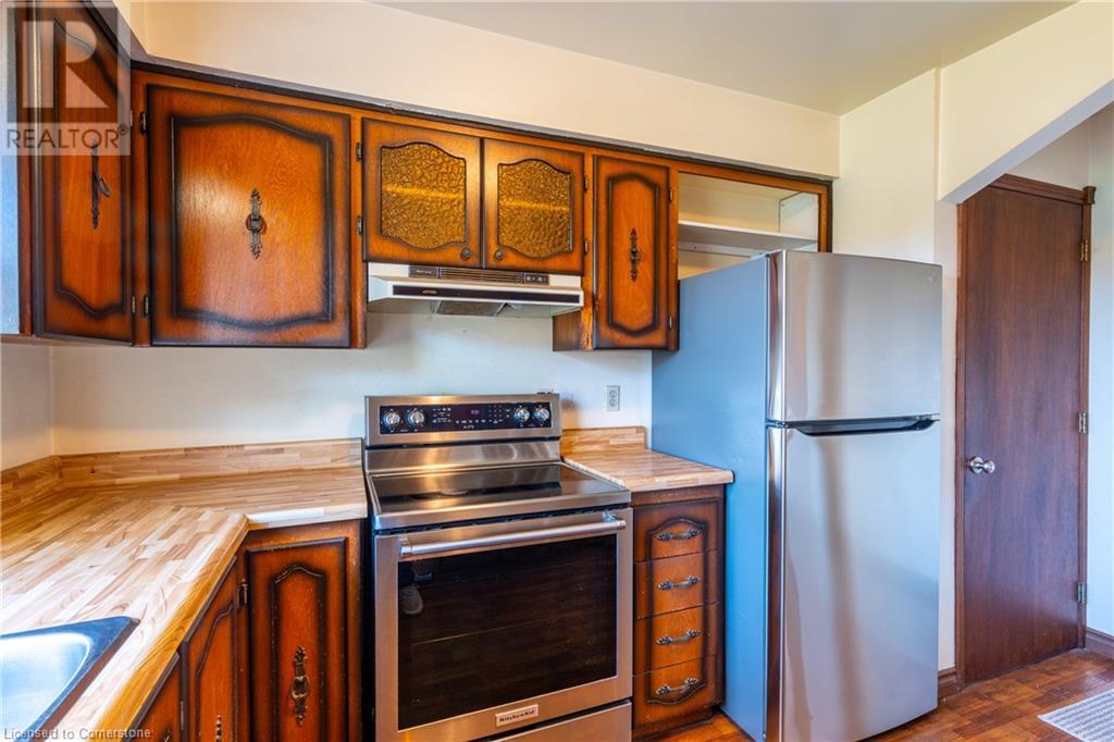 556 Fifty Road, Stoney Creek, Ontario  L8E 5T5 - Photo 13 - 40671657