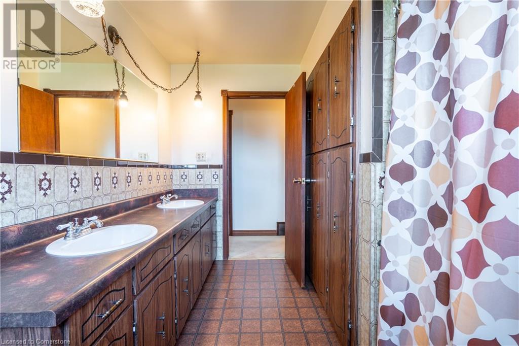 556 Fifty Road, Stoney Creek, Ontario  L8E 5T5 - Photo 22 - 40671657