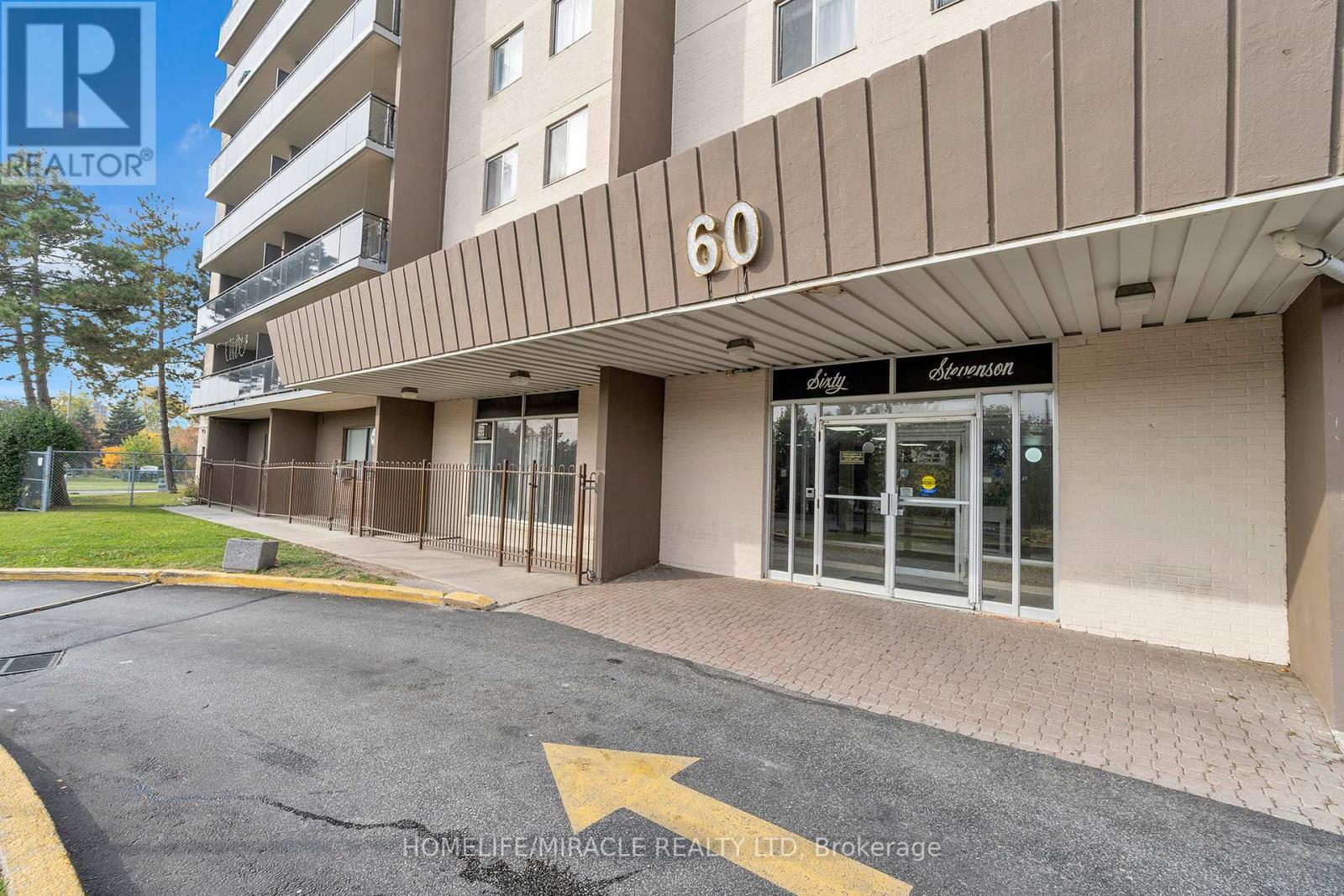 302 - 60 Stevenson Road, Toronto, Ontario  M9V 2B4 - Photo 3 - W9514860