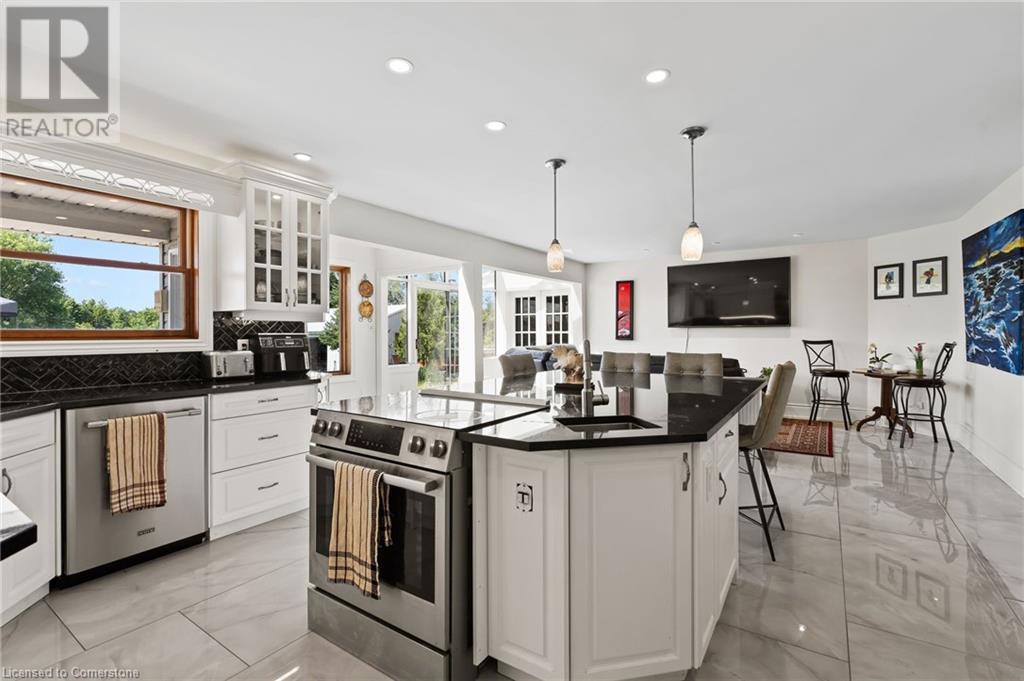 2361 Townline Road, Fort Erie, Ontario  L0S 1S0 - Photo 10 - 40671756