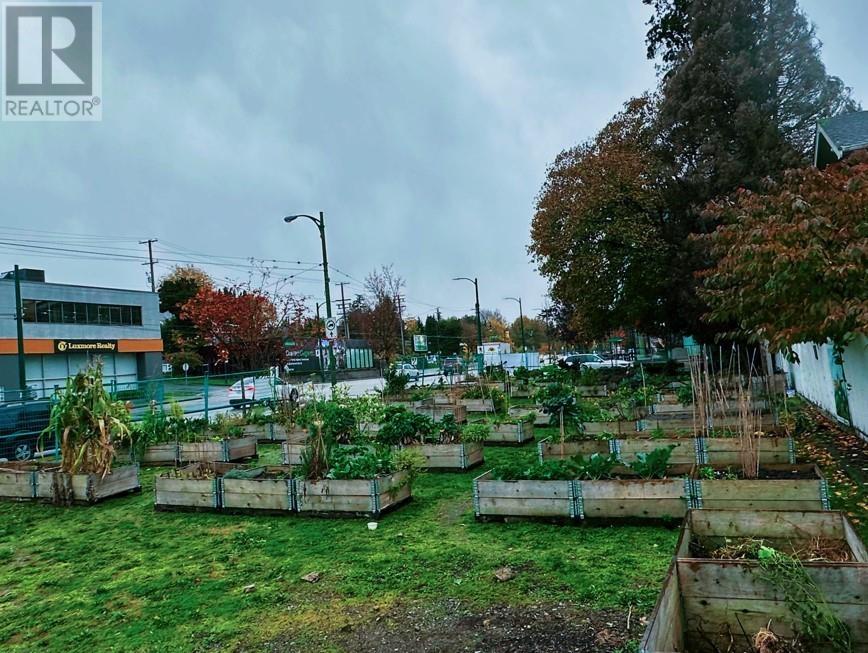 Listing Picture 3 of 12 : 3075 ARBUTUS STREET, Vancouver / 溫哥華 - 魯藝地產 Yvonne Lu Group - MLS Medallion Club Member