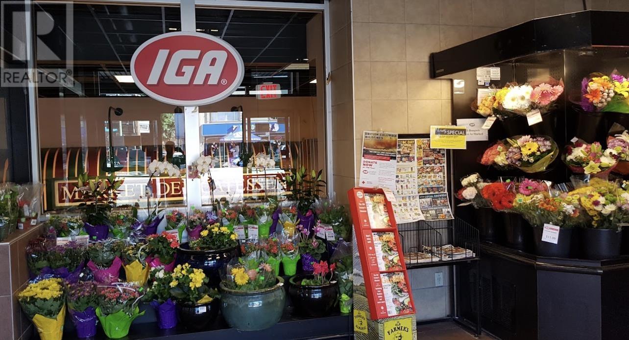 Listing Picture 9 of 12 : 3075 ARBUTUS STREET, Vancouver / 溫哥華 - 魯藝地產 Yvonne Lu Group - MLS Medallion Club Member