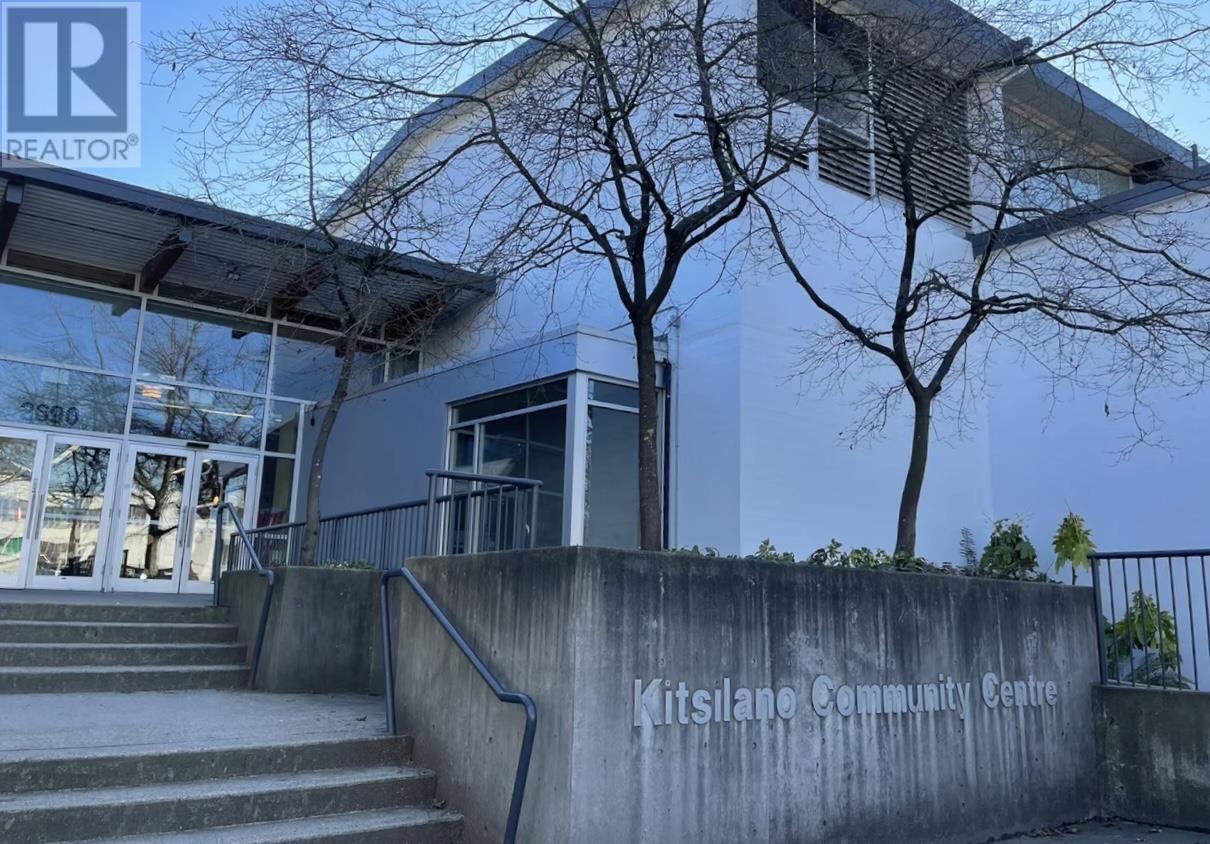 Listing Picture 11 of 12 : 3075 ARBUTUS STREET, Vancouver / 溫哥華 - 魯藝地產 Yvonne Lu Group - MLS Medallion Club Member