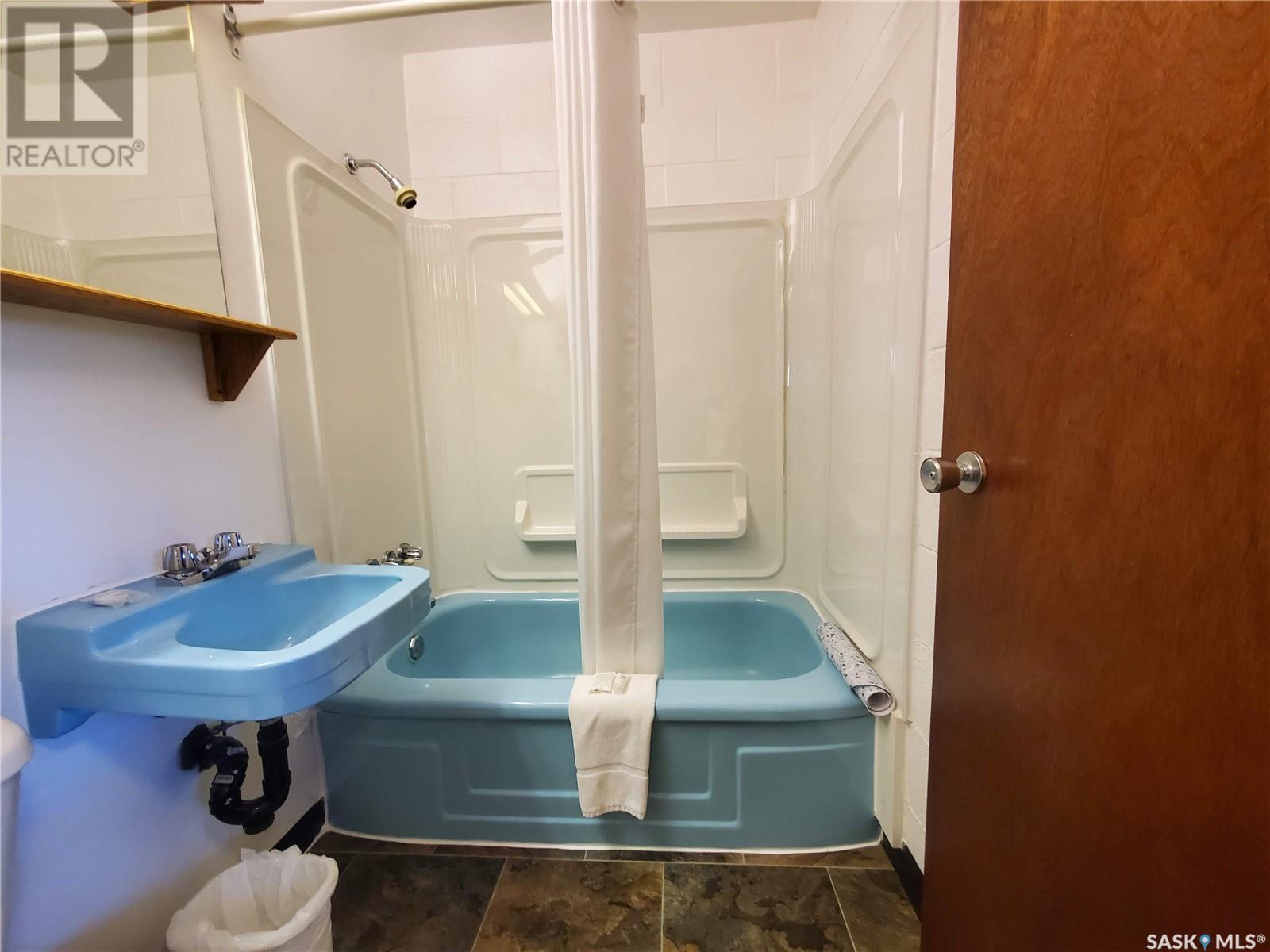 335 Queen Elizabeth Boulevard, Kamsack, Saskatchewan  S0A 1S0 - Photo 19 - SK987218