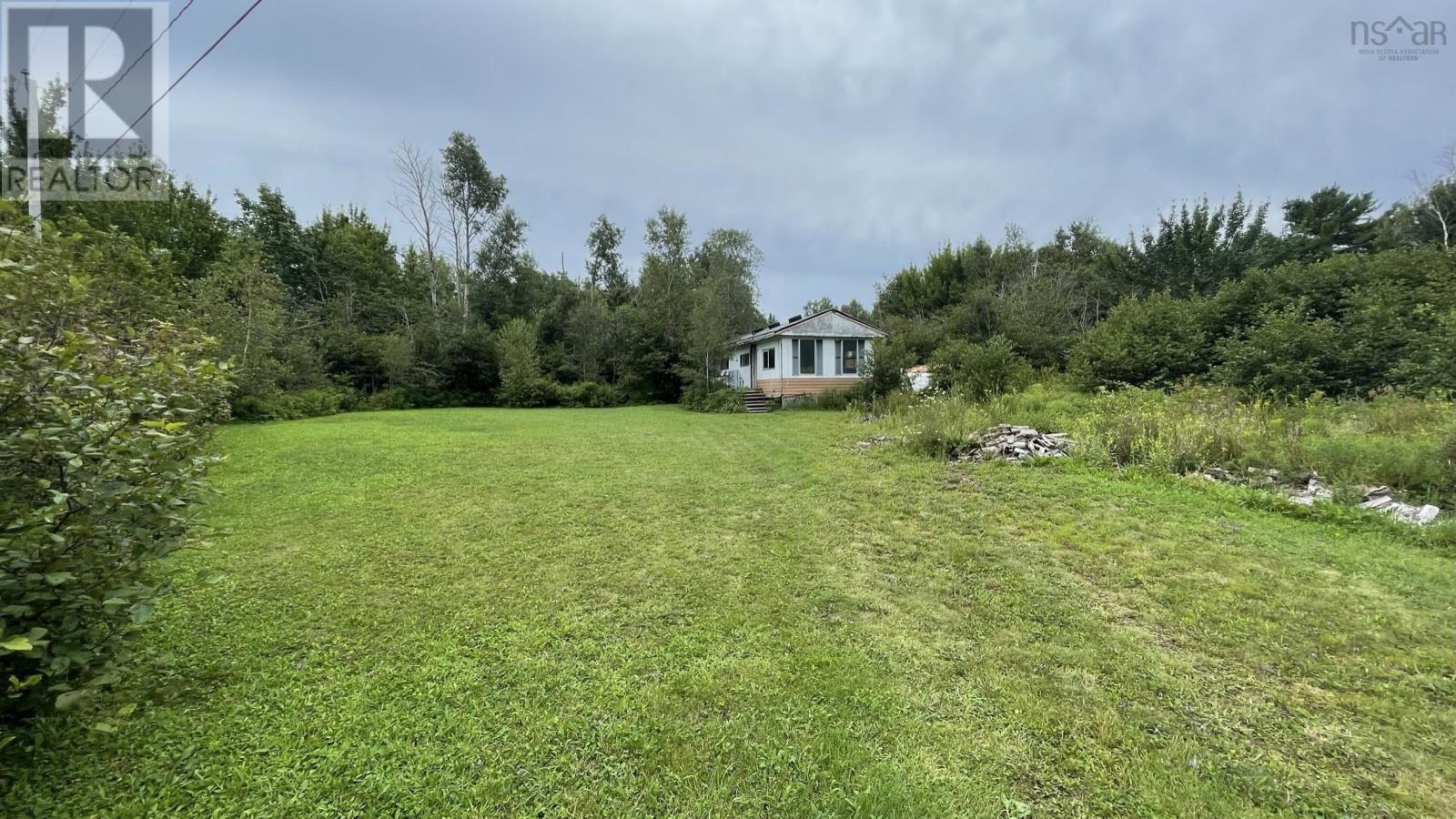 Property at 674 North Range Cross Road image 1