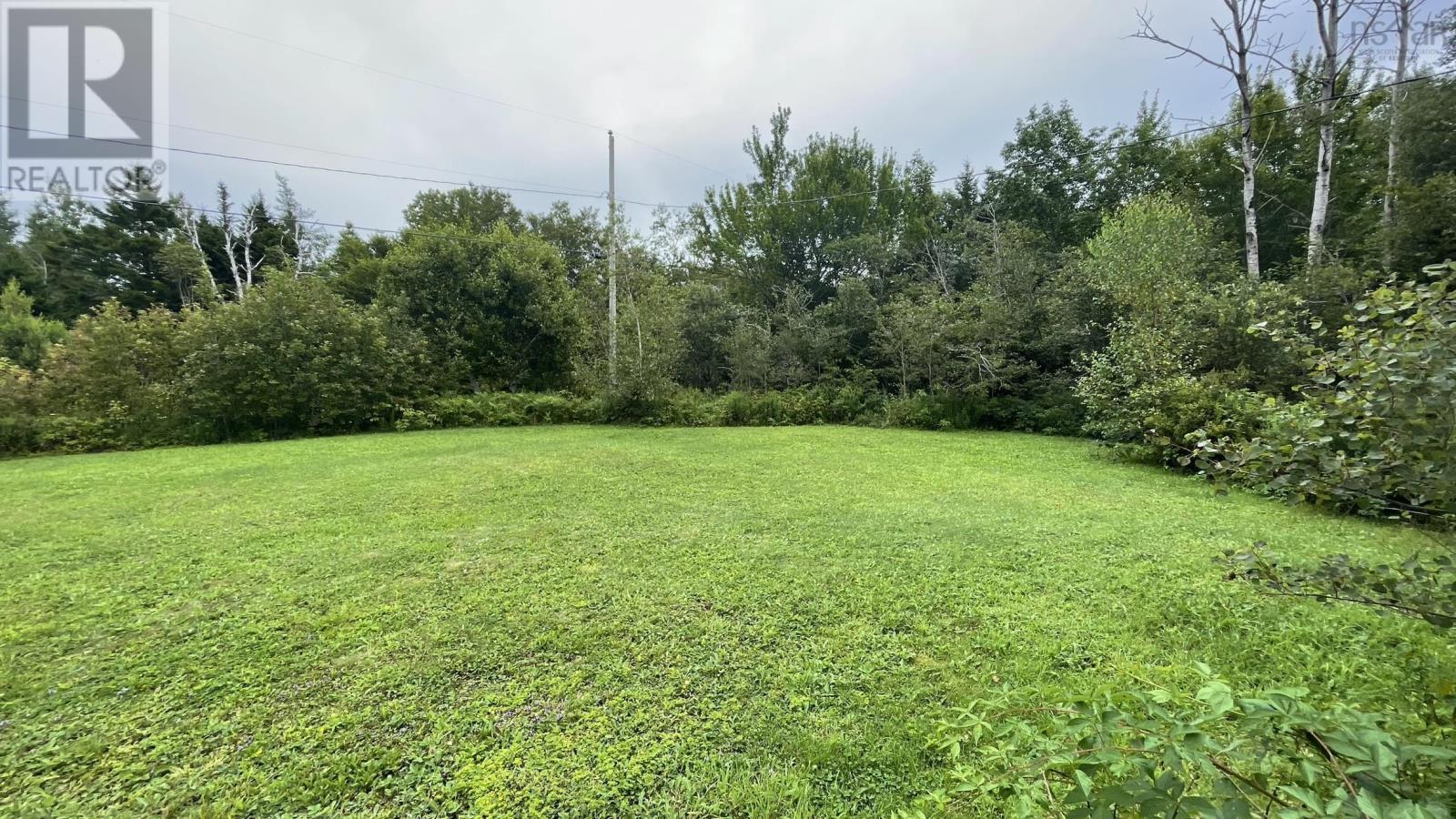 Property at 674 North Range Cross Road image 4