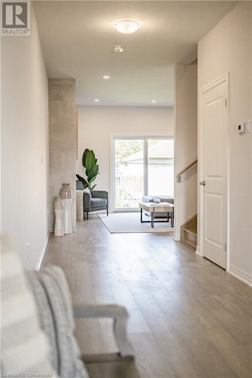 82 Hillcrest Road, Port Colborne, Ontario  L3K 6E4 - Photo 6 - 40663648