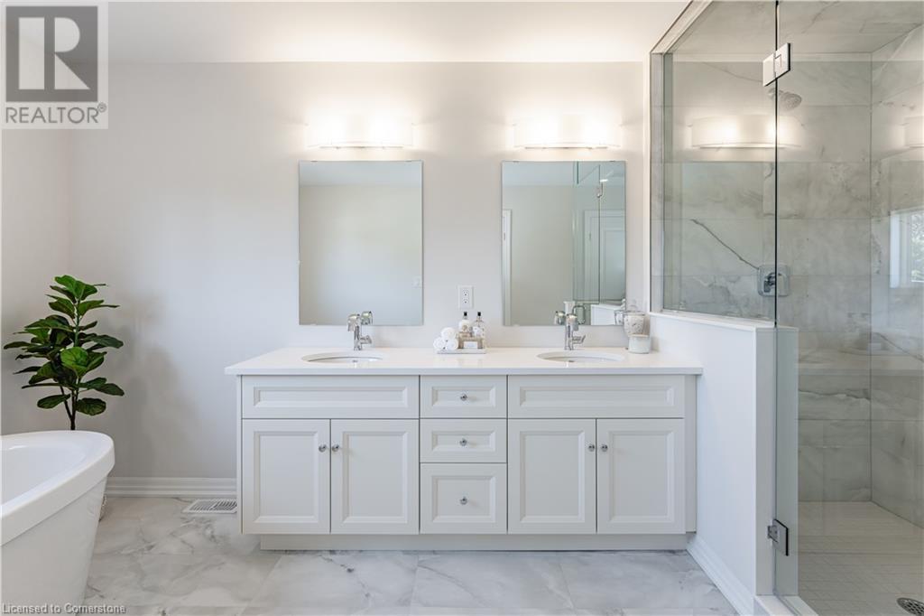 82 Hillcrest Road, Port Colborne, Ontario  L3K 6E4 - Photo 9 - 40663648