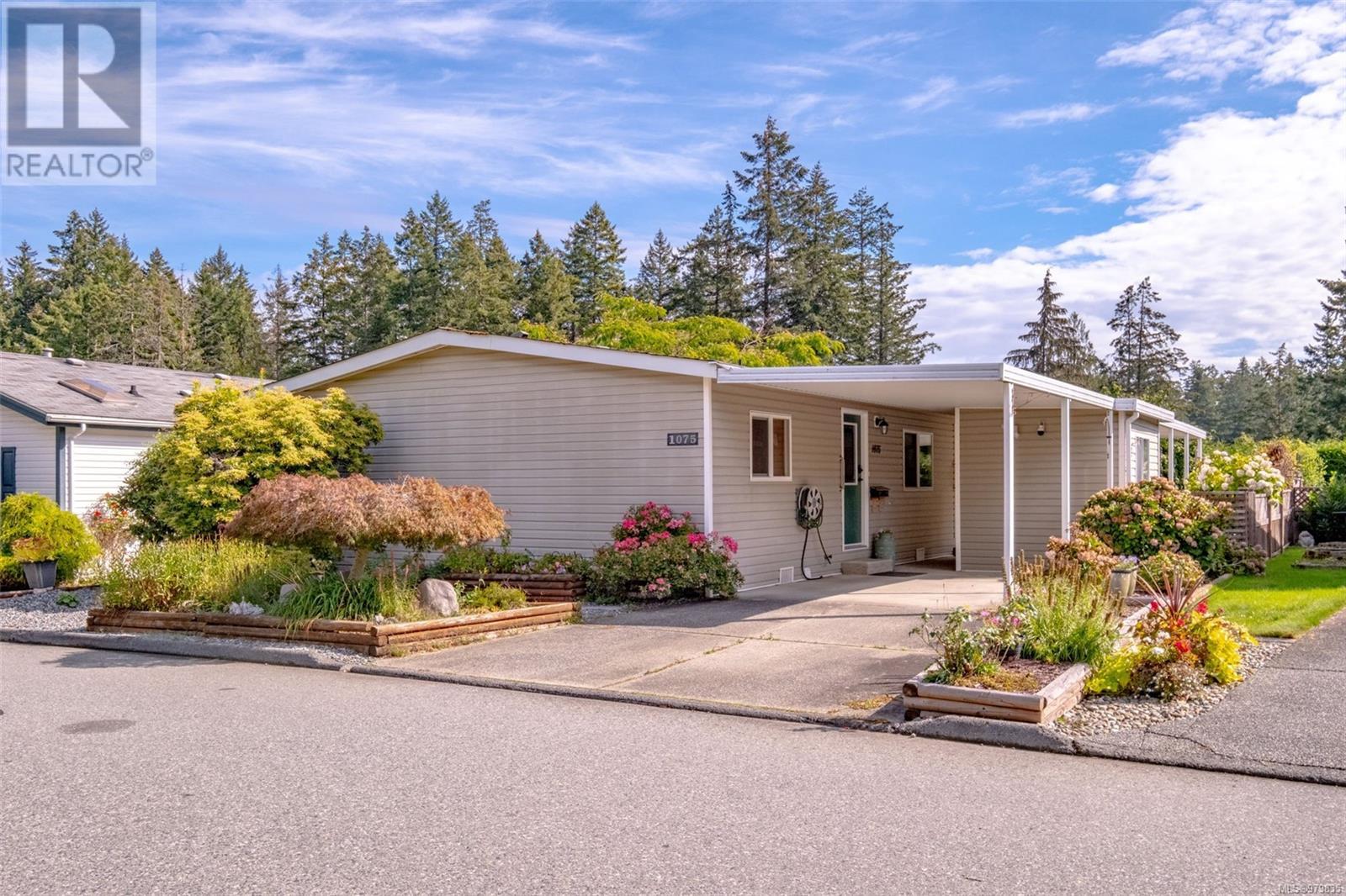 106 1075 Collier Cres, Nanaimo, British Columbia  V9R 6K6 - Photo 4 - 979835