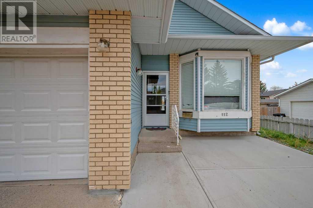 112 Whitehaven Crescent Ne, Calgary, Alberta  T1Y 6C5 - Photo 3 - A2173035