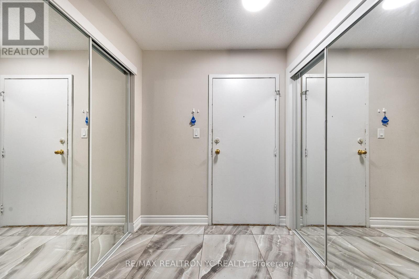 1612 - 100 Wingarden Court, Toronto, Ontario  M1B 2P4 - Photo 2 - E9846244