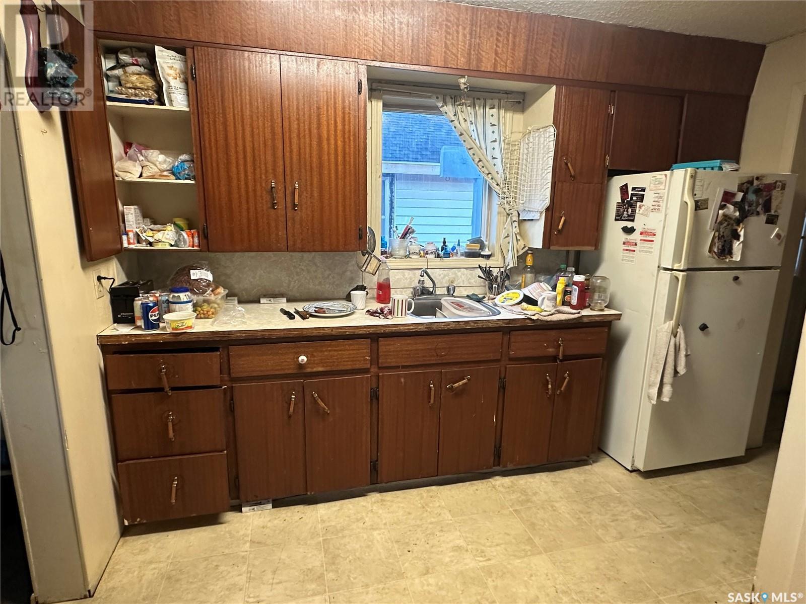 1937 14th Street W, Prince Albert, Saskatchewan  S6V 3P3 - Photo 4 - SK987237