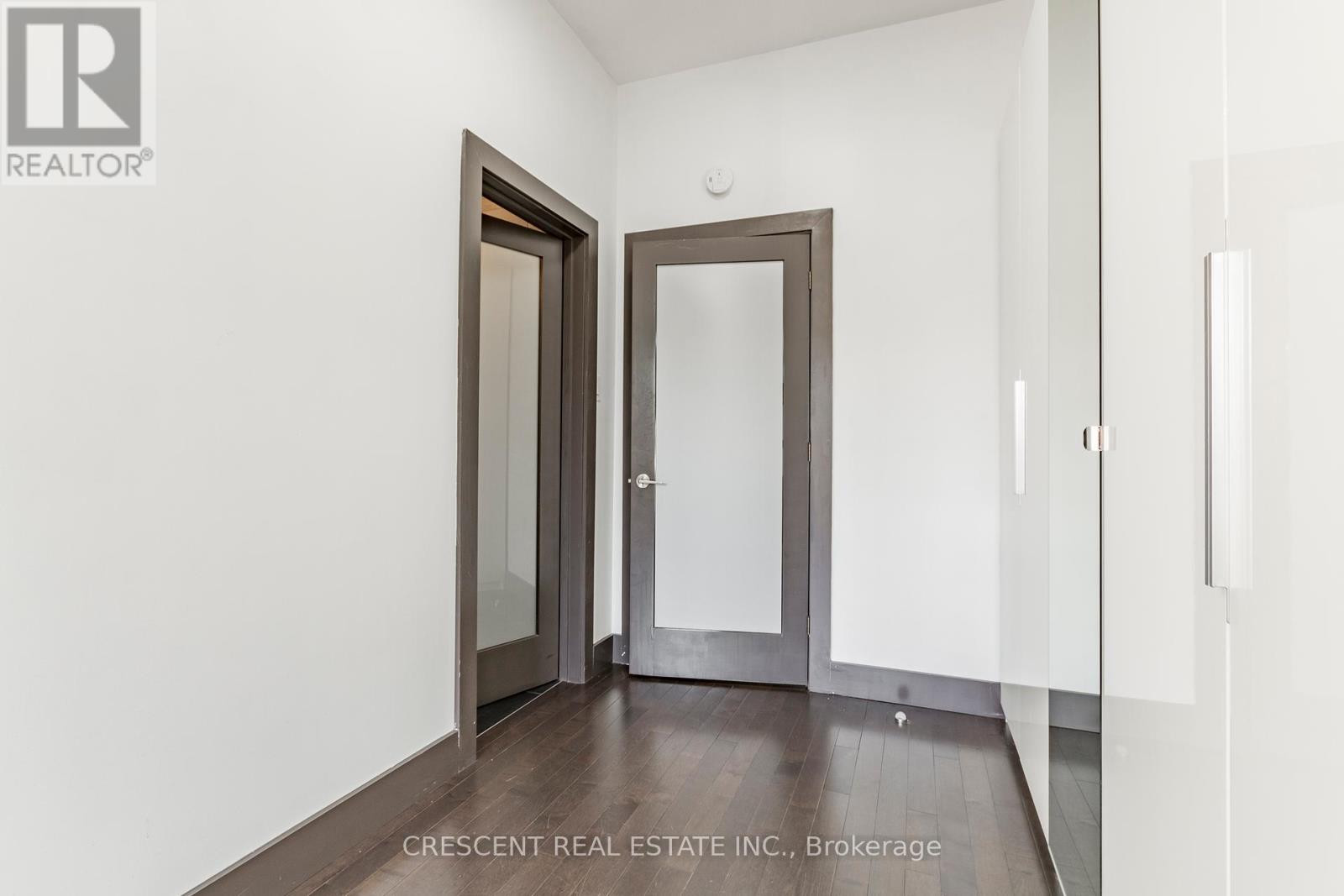 2nd Flr - 215 Ossington Avenue, Toronto, Ontario  M6J 2Z8 - Photo 26 - C9854709