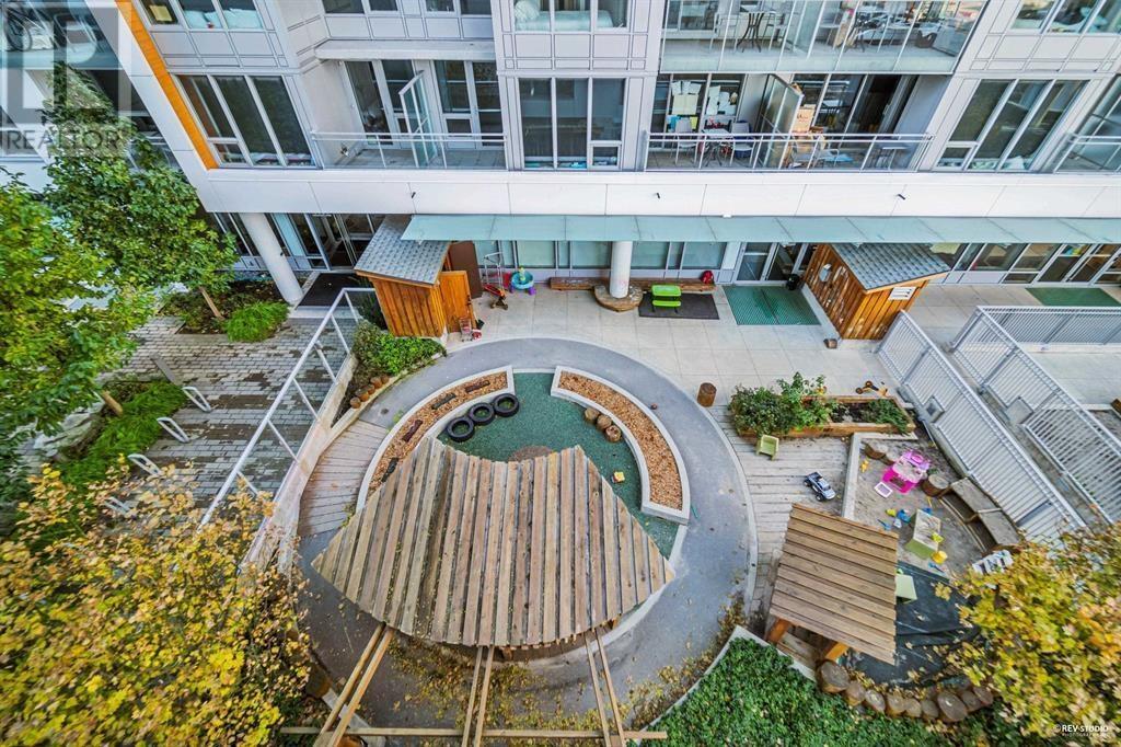 Listing Picture 26 of 30 : 615 455 SW MARINE DRIVE, Vancouver / 溫哥華 - 魯藝地產 Yvonne Lu Group - MLS Medallion Club Member