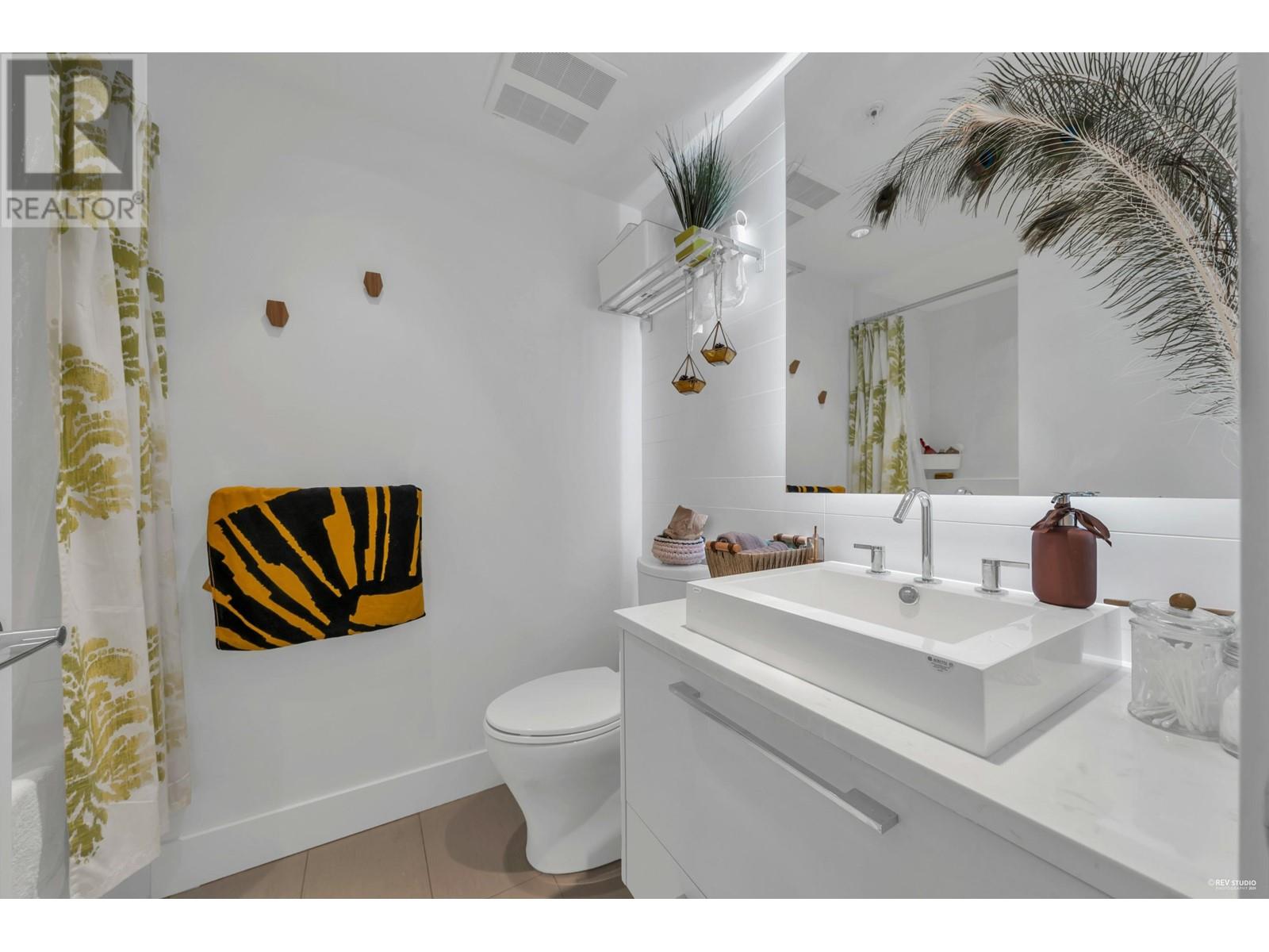 Listing Picture 15 of 31 : 709 7303 NOBLE LANE, Burnaby / 本拿比 - 魯藝地產 Yvonne Lu Group - MLS Medallion Club Member