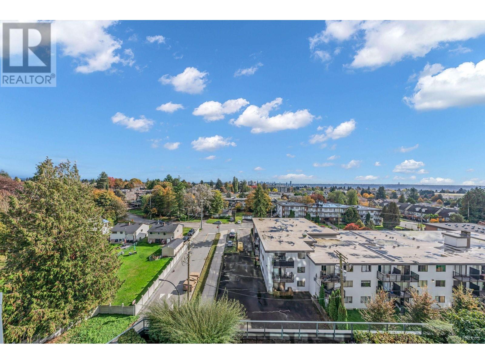 Listing Picture 17 of 31 : 709 7303 NOBLE LANE, Burnaby / 本拿比 - 魯藝地產 Yvonne Lu Group - MLS Medallion Club Member