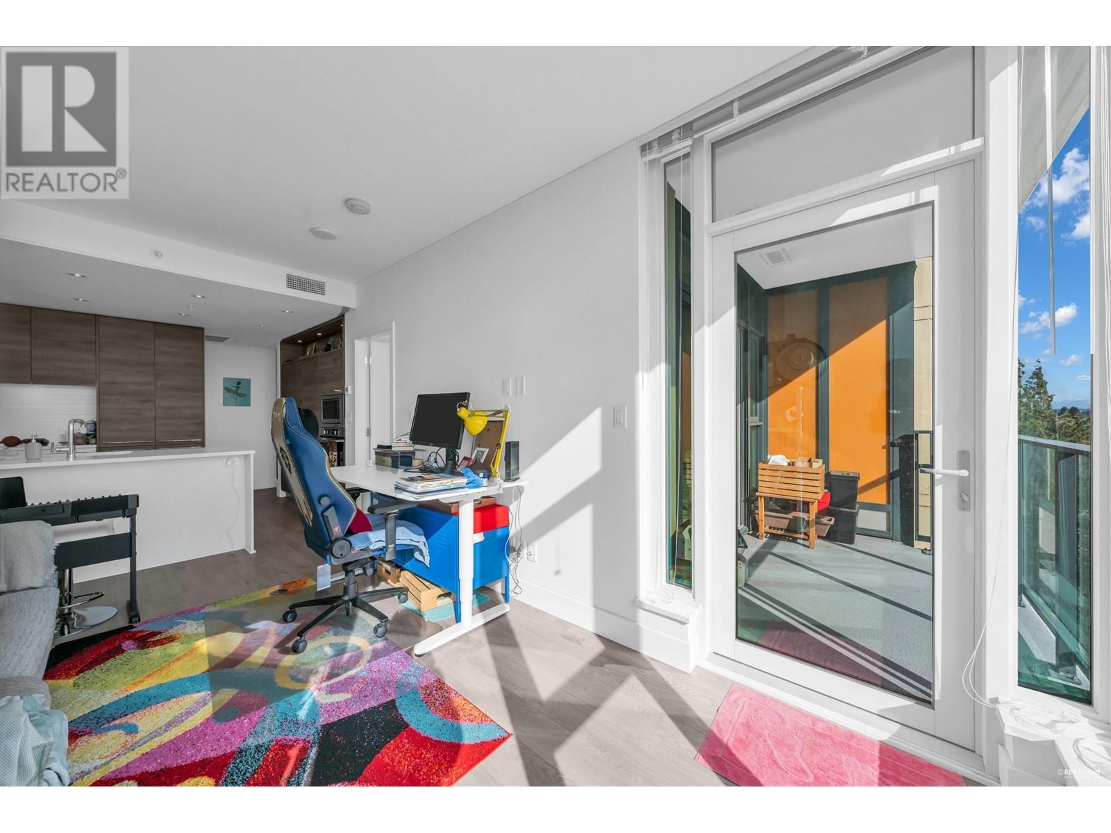 Listing Picture 9 of 31 : 709 7303 NOBLE LANE, Burnaby / 本拿比 - 魯藝地產 Yvonne Lu Group - MLS Medallion Club Member