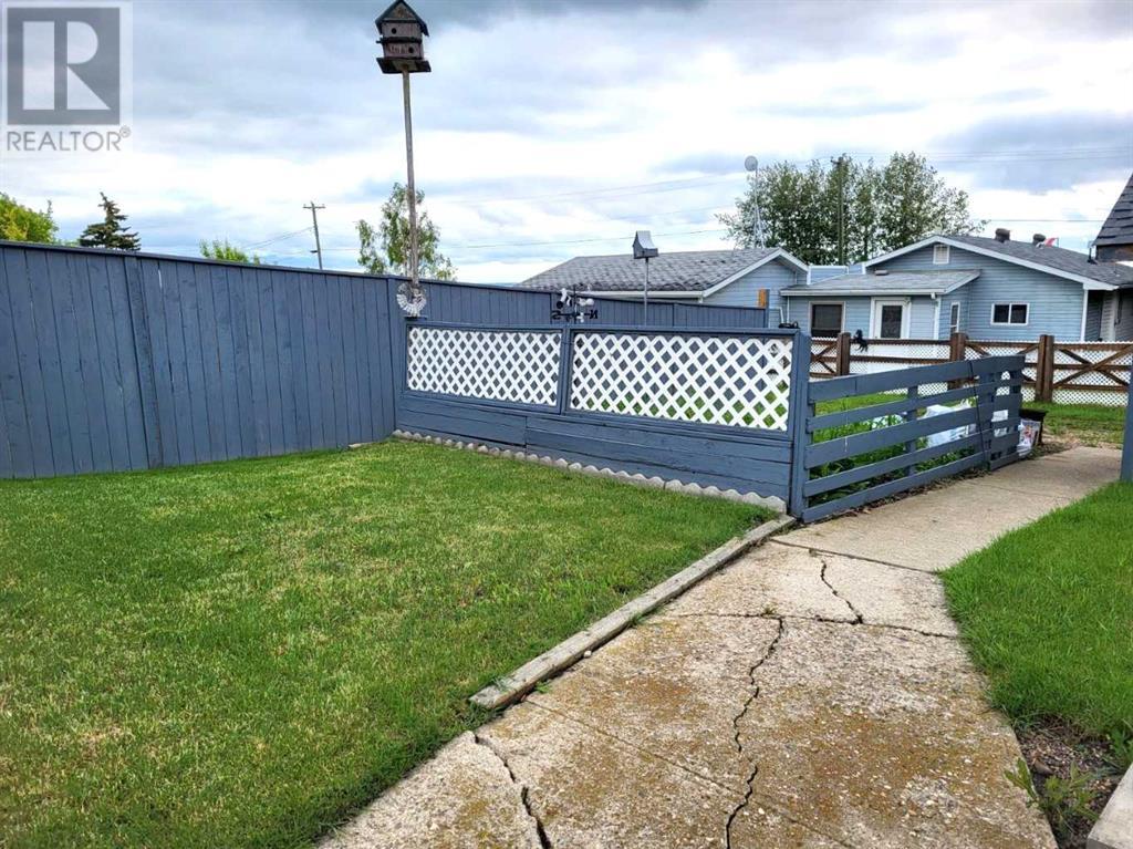 211 1st Avenue, Torrington, Alberta  T0M 2B0 - Photo 3 - A2146862