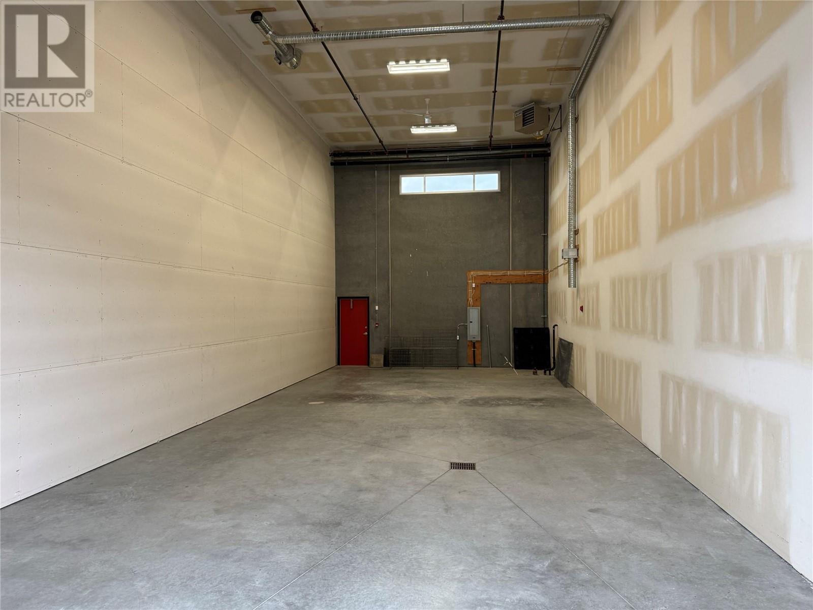 8920 Grigg Road Unit# 207, Kelowna, British Columbia V4V 2N5 - Photo 4 - 10326528