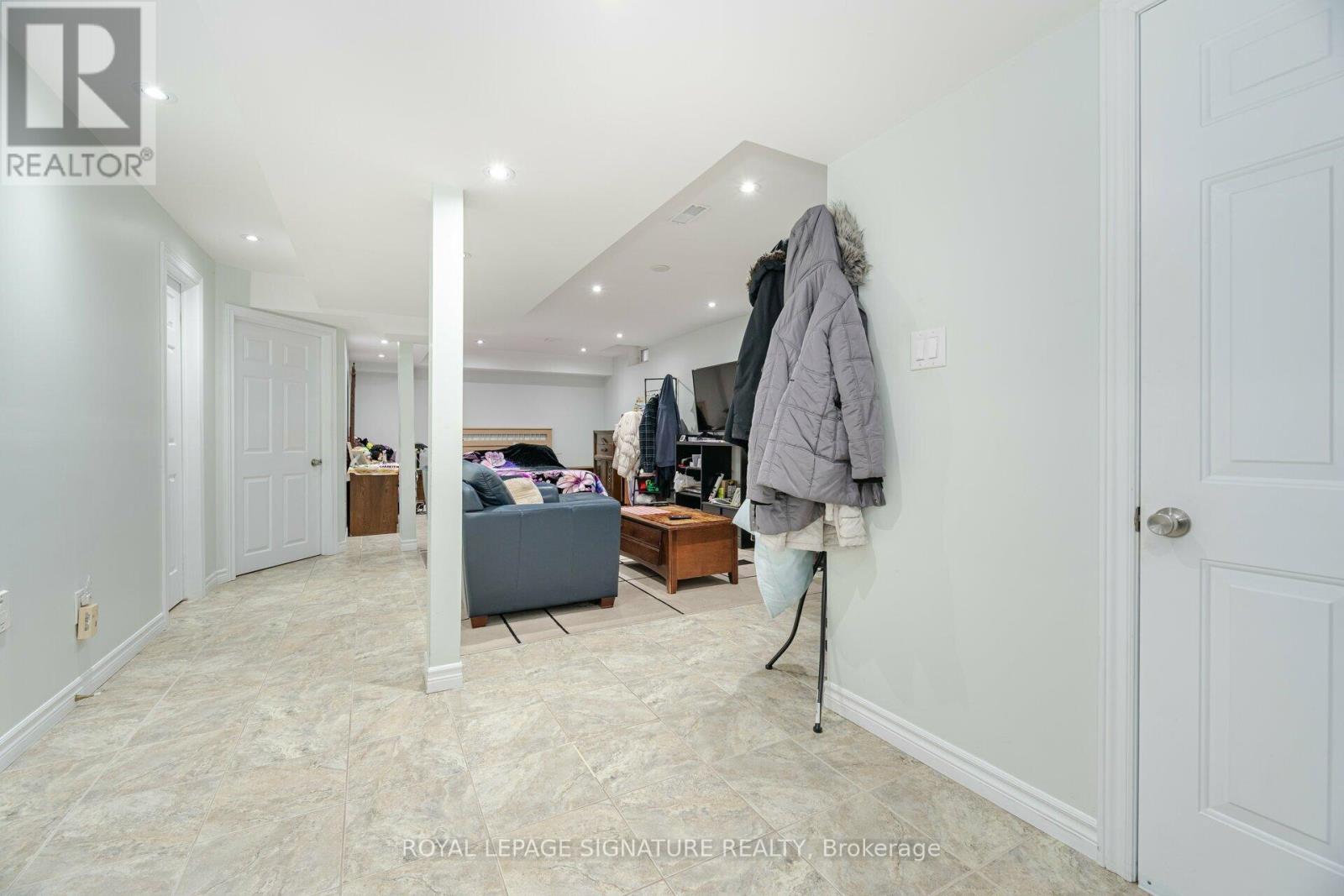 5528 Woodchase Crescent, Mississauga, Ontario  L4Z 3T9 - Photo 30 - W9884482