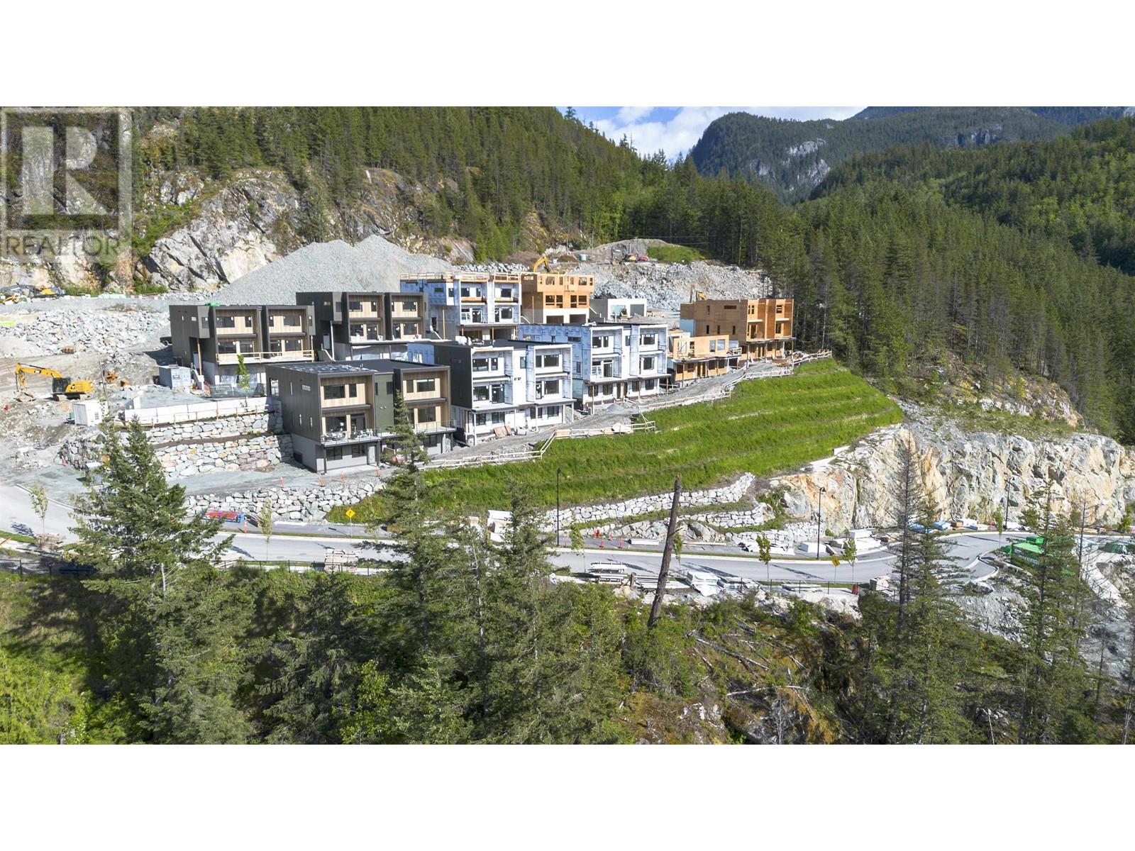 10 1050 Finch Drive, Squamish, British Columbia  V8B 0S9 - Photo 7 - R2940760