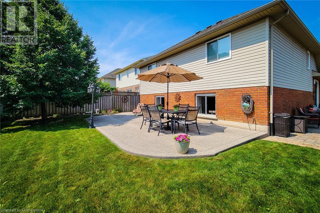 2 Hampshire Place, Stoney Creek, Ontario  L8J 3W9 - Photo 36 - 40671972