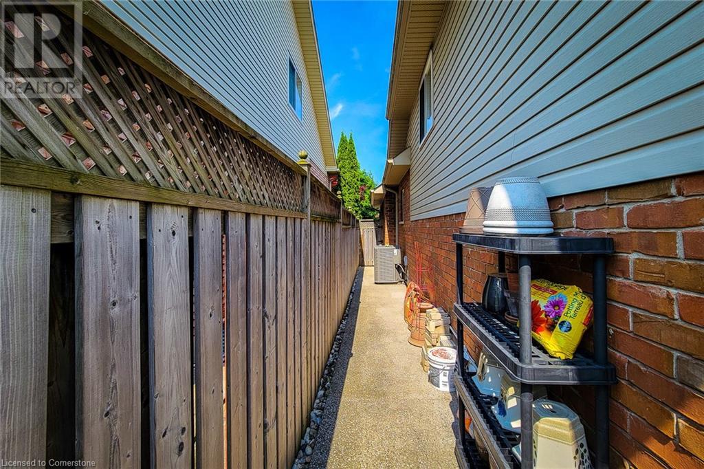 2 Hampshire Place, Stoney Creek, Ontario  L8J 3W9 - Photo 43 - 40671972