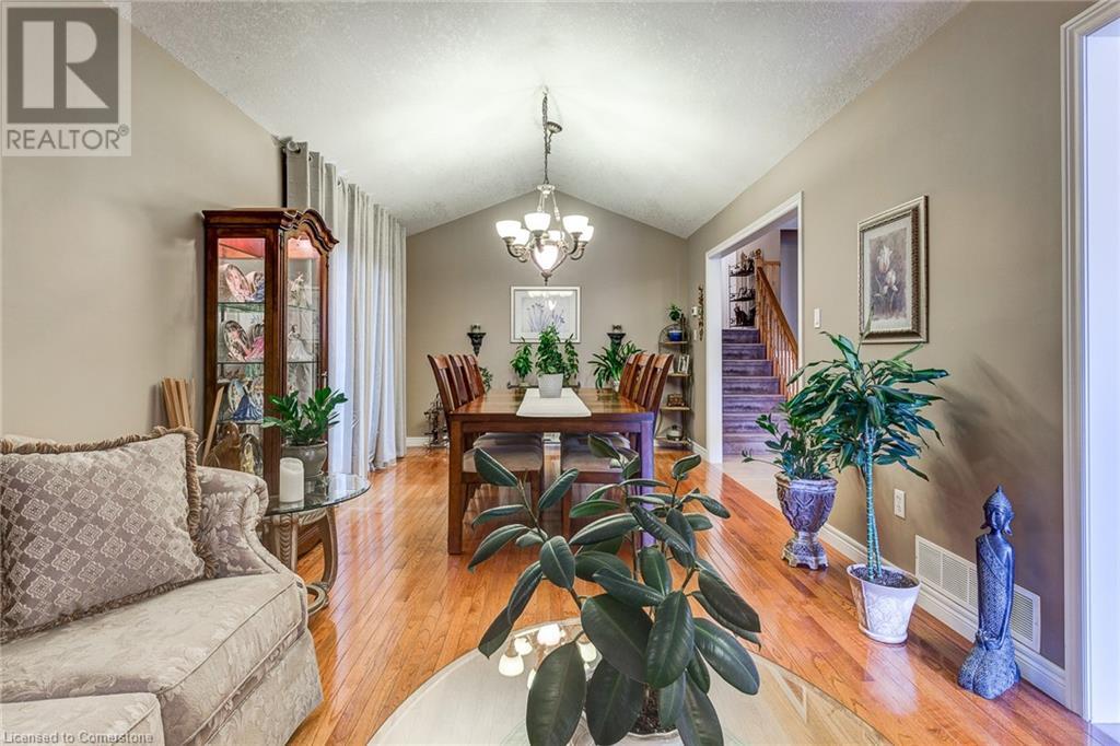 2 Hampshire Place, Stoney Creek, Ontario  L8J 3W9 - Photo 9 - 40671972