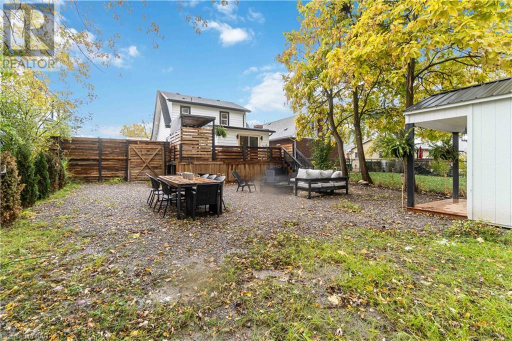 252 Emerick Avenue, Fort Erie, Ontario  L2A 2W5 - Photo 36 - 40668994