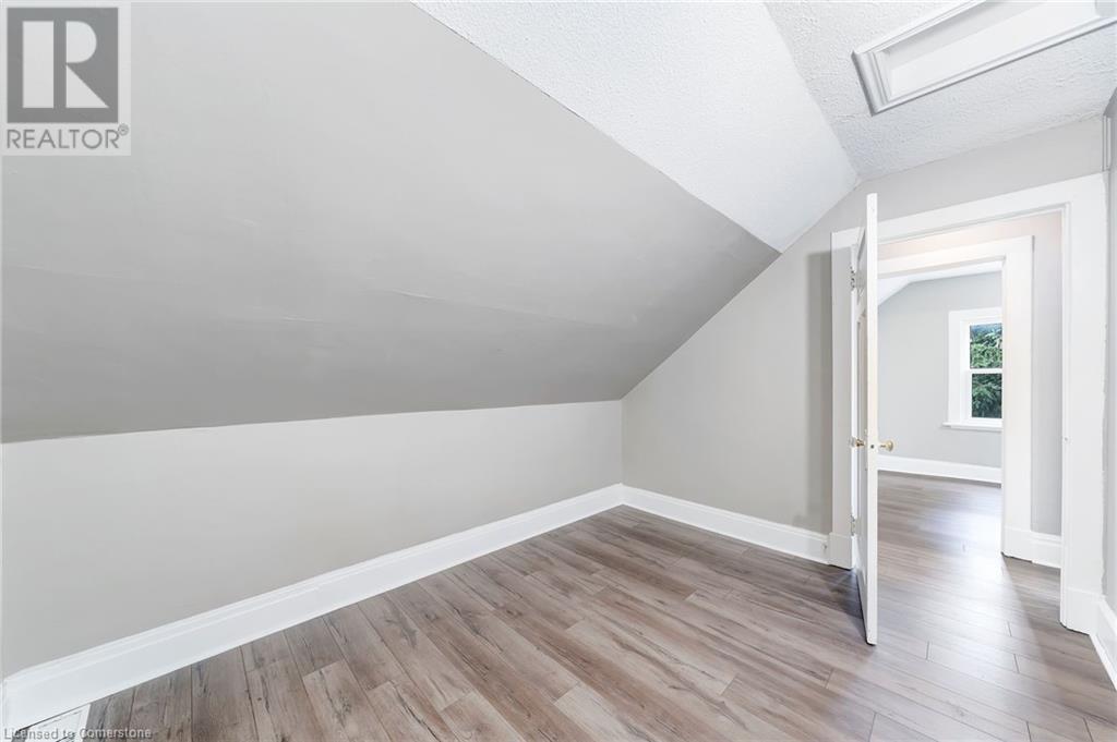 227 Fairway Road N, Kitchener, Ontario  N2A 2N7 - Photo 22 - 40649817