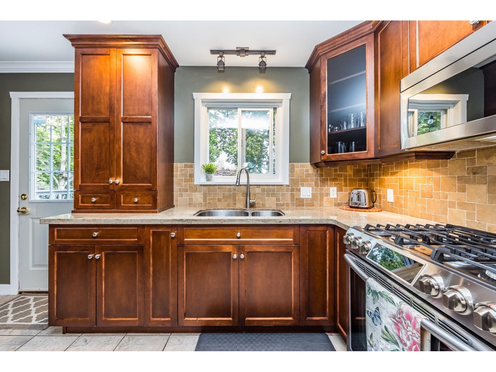 27179 28a Avenue, Langley, British Columbia  V4W 3A4 - Photo 8 - R2939534