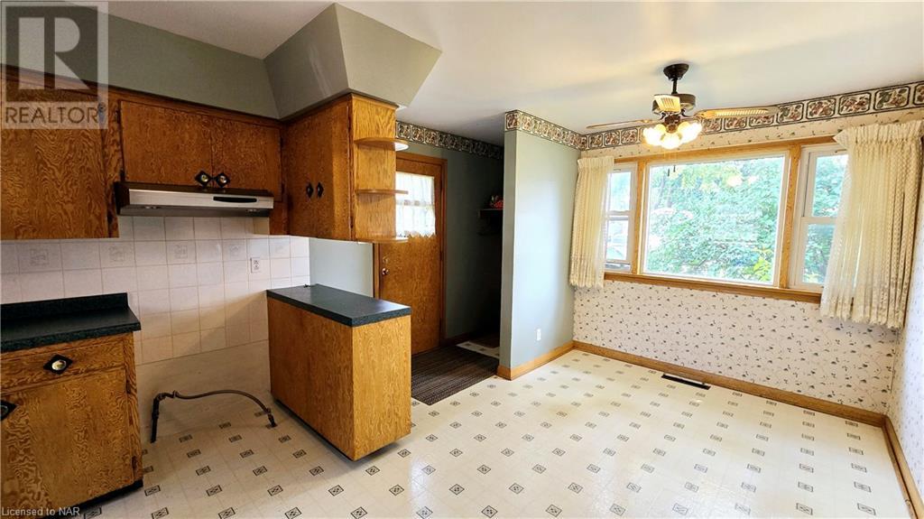 28 Myrtle Avenue, Welland, Ontario  L3B 2B1 - Photo 11 - 40671496