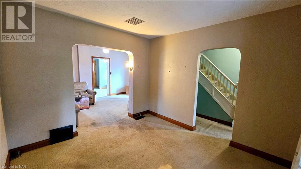 28 Myrtle Avenue, Welland, Ontario  L3B 2B1 - Photo 6 - 40671496