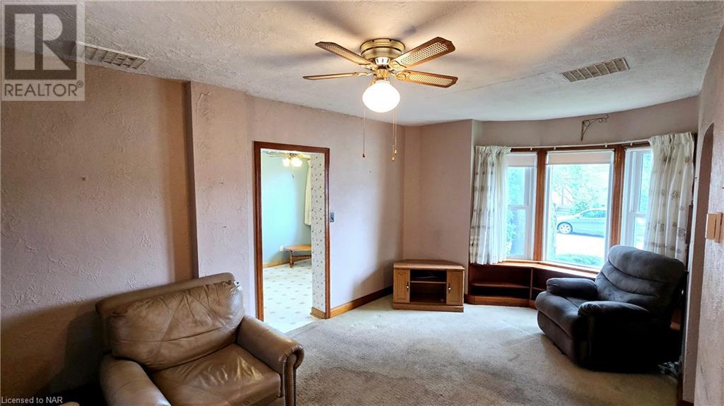 28 Myrtle Avenue, Welland, Ontario  L3B 2B1 - Photo 7 - 40671496