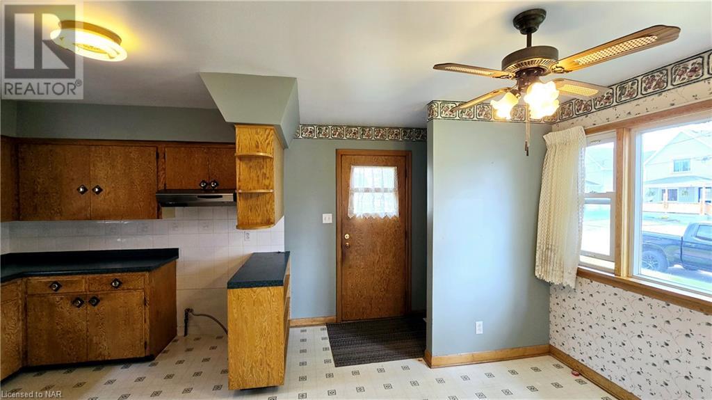 28 Myrtle Avenue, Welland, Ontario  L3B 2B1 - Photo 9 - 40671496