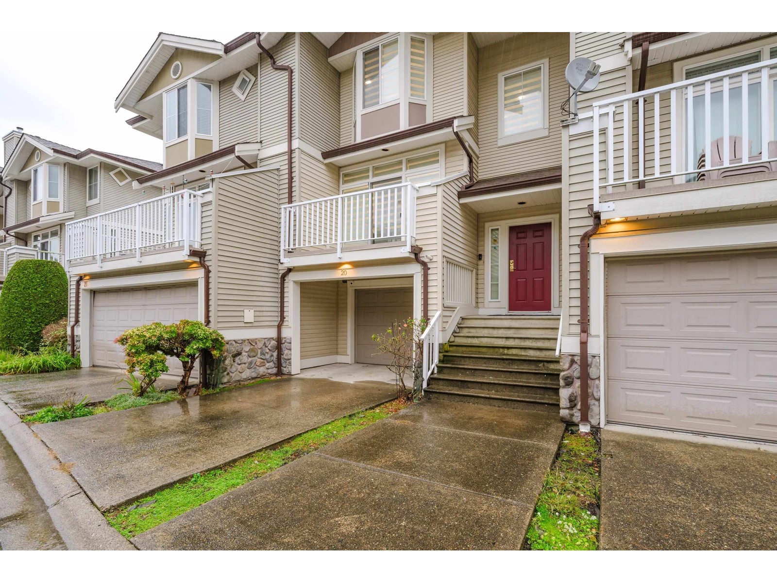 20 6950 120 Street, Surrey, British Columbia  V3W 3M7 - Photo 3 - R2940695