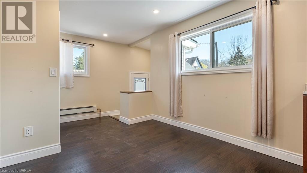 224 Colborne Street W, Brantford, Ontario  N3T 1L8 - Photo 10 - 40671325