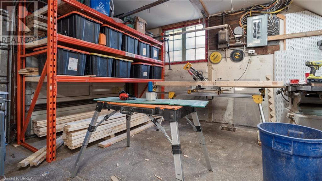 224 Colborne Street W, Brantford, Ontario  N3T 1L8 - Photo 31 - 40671325