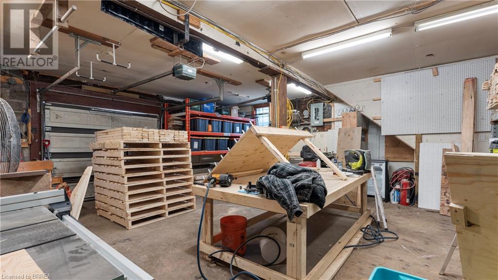 224 Colborne Street W, Brantford, Ontario  N3T 1L8 - Photo 34 - 40671325