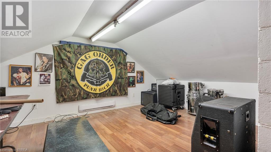 224 Colborne Street W, Brantford, Ontario  N3T 1L8 - Photo 36 - 40671325