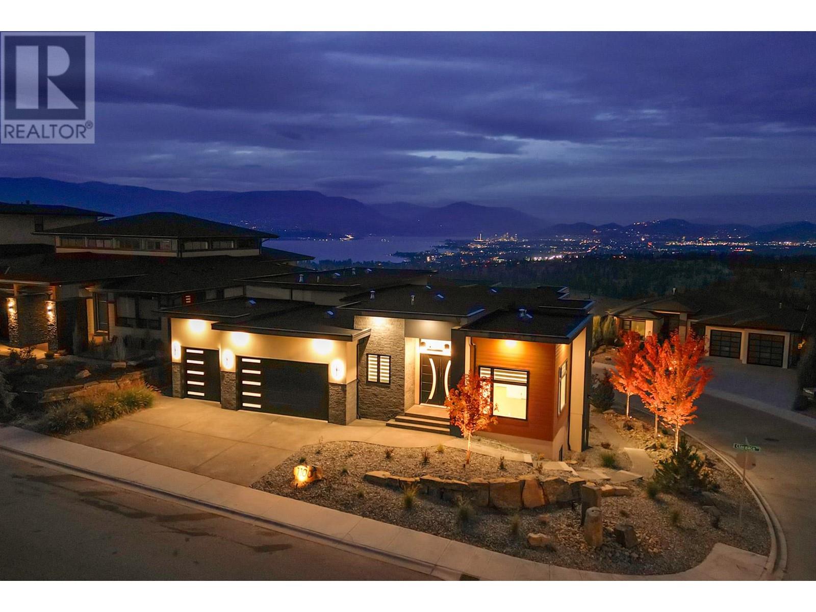 1100 Clarance Avenue, kelowna, British Columbia