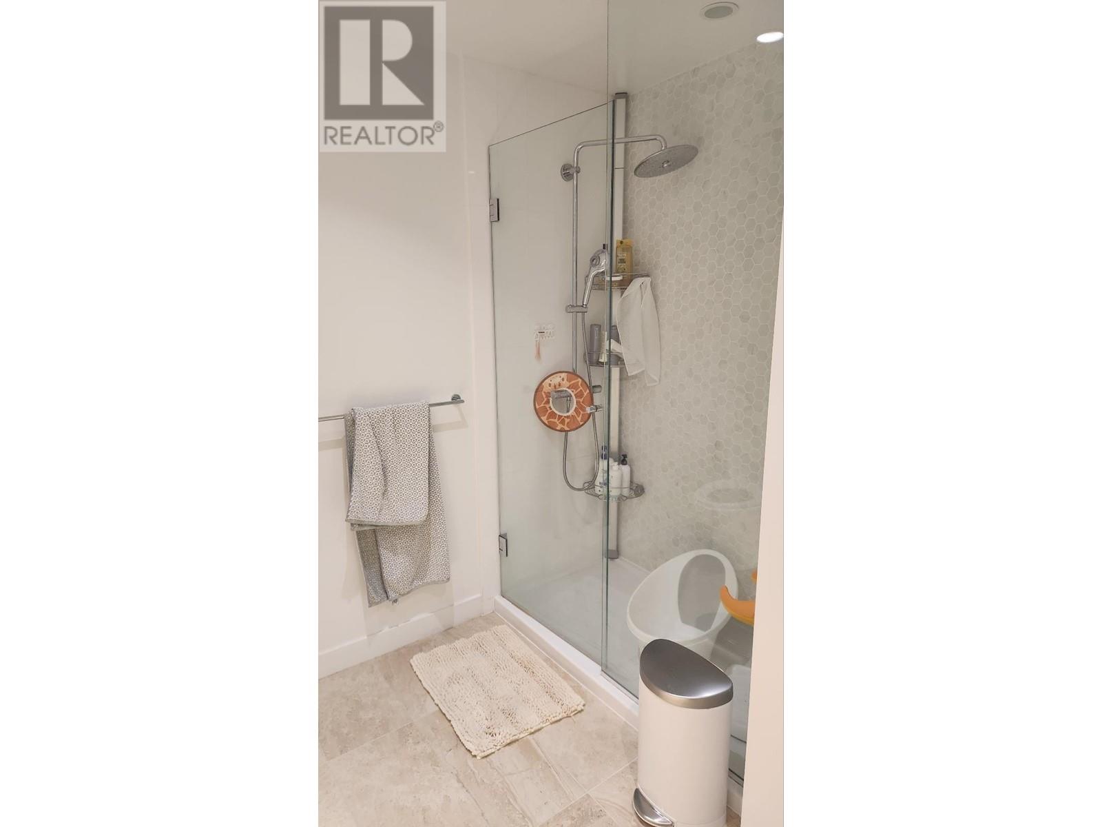 2703 567 Clarke Road, Coquitlam, British Columbia  V3J 0K7 - Photo 10 - R2939522