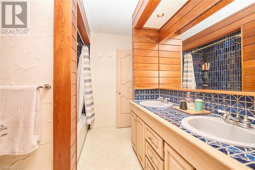 1700 Seventh Street, St. Catharines, Ontario  L2R 6P9 - Photo 17 - 40669686