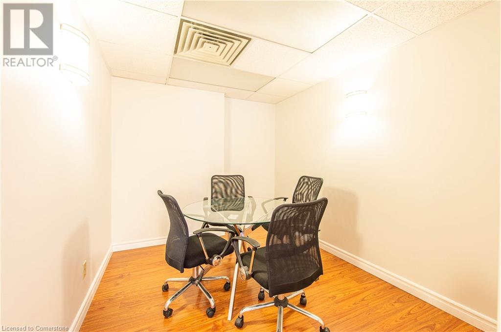 585 Queen Street S, Kitchener, Ontario  N2G 4S4 - Photo 11 - 40672051